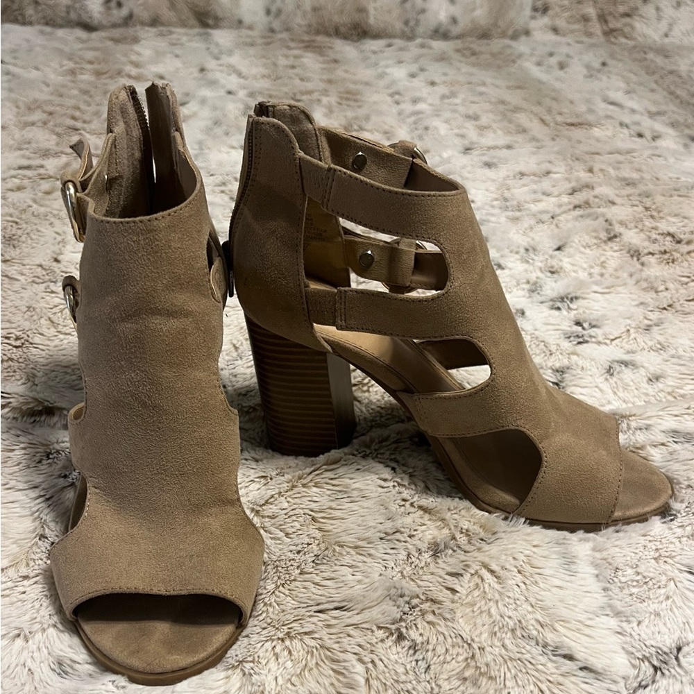 Summer Heels